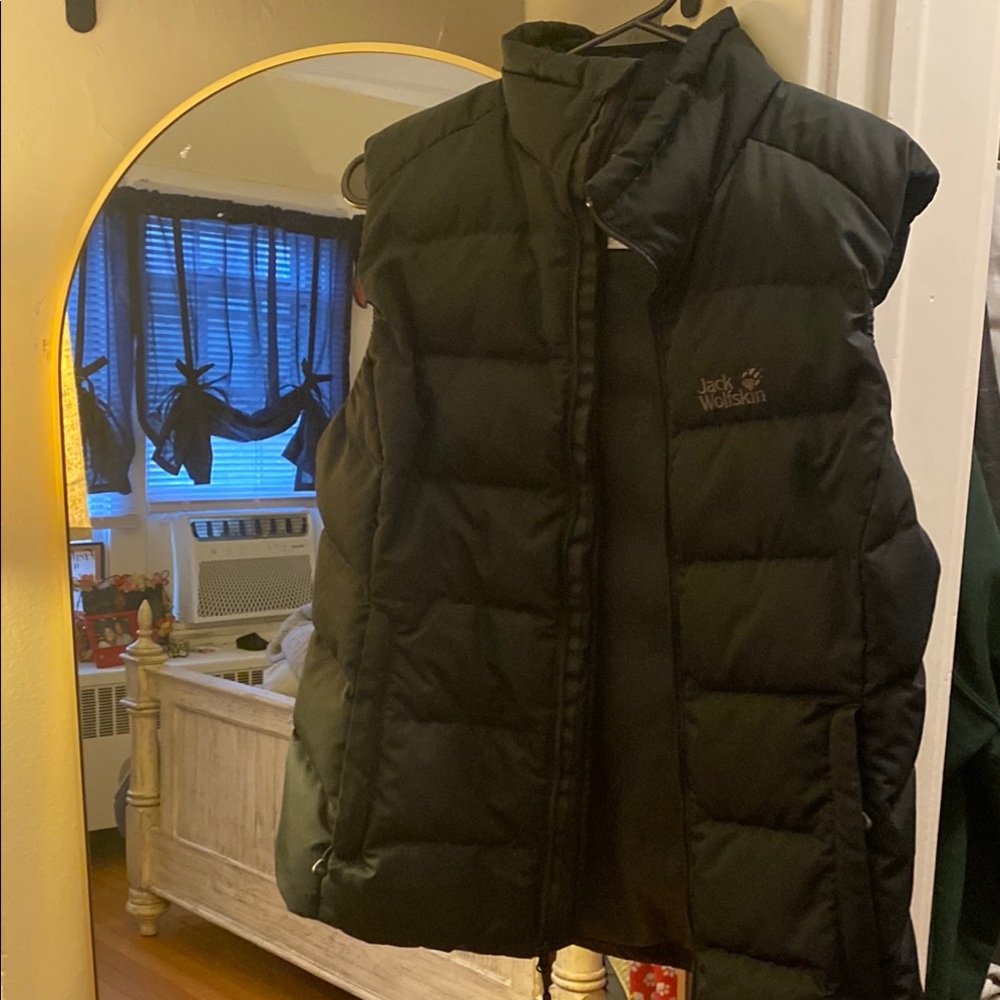 Jack Wolfskin Black Puffer Vest
